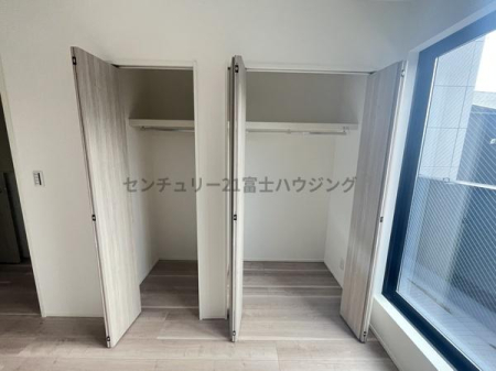 �_�ސ쌧������s����1���ڂ̐V�z��ˌ��Ă̎��[