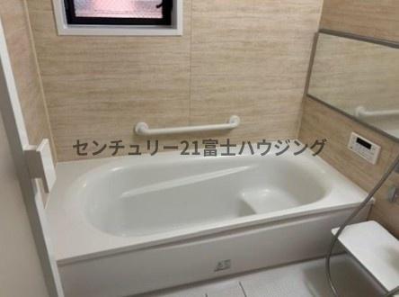 �_�ސ쌧������s����4���ڂ̒��È�ˌ��Ă̗���