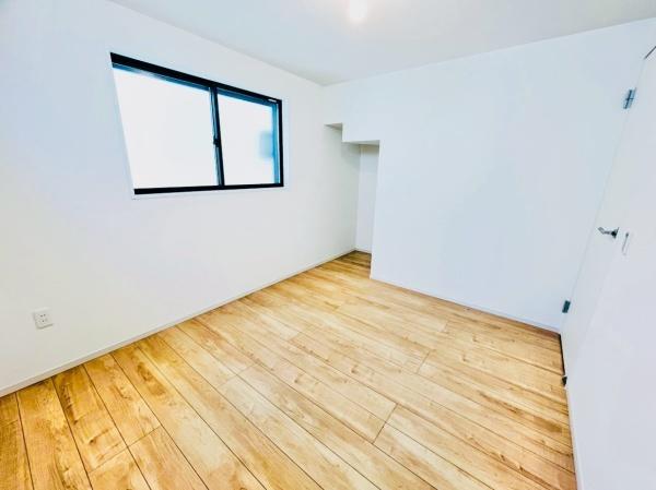 �_�ސ쌧����s�H��5���ڂ̐V�z��ˌ��Ă̂��̑����n