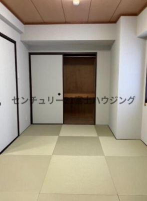 �_�ސ쌧����s�А��C��2���ڂ̒��Ã}���V�����̎��[