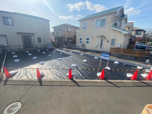 �_�ސ쌧����s�T���̓y�n�̑O�ʓ��H�܂ތ��n�ʐ^