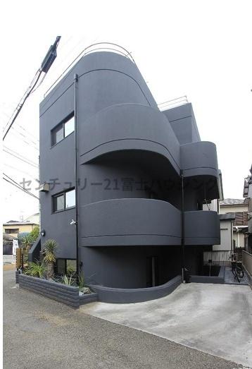 �_�ސ쌧������s���C�ݖk5���ڂ̒��È�ˌ��Ă̌��n�O�ώʐ^