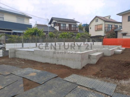 �_�ސ쌧������s������̐V�z��ˌ��Ă̌��n�O�ώʐ^