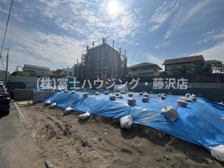 �_�ސ쌧����s�ғ�������1���ڂ̐V�z��ˌ��Ă̂��̑�