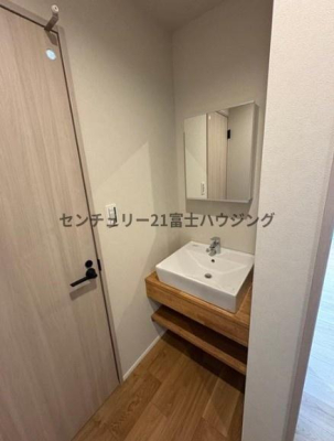 �_�ސ쌧����s����4���ڂ̐V�z��ˌ��Ă̐��ʑ�E���ʏ�