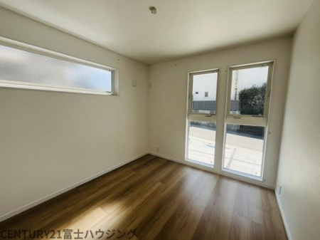 �_�ސ쌧����s�А��R1���ڂ̐V�z��ˌ��Ă̗m��