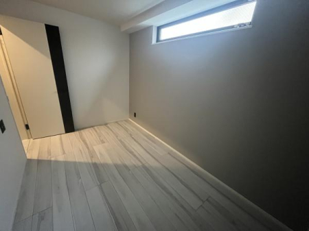 �_�ސ쌧������s������̐V�z��ˌ��Ă̗m��