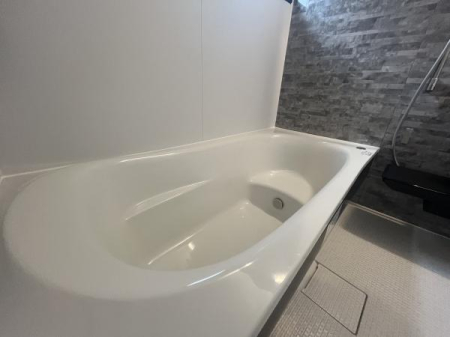 �_�ސ쌧������s������̐V�z��ˌ��Ă̗���