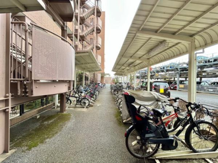 �_�ސ쌧����s�P�s��2���ڂ̒��Ã}���V�����̂��̑����p��