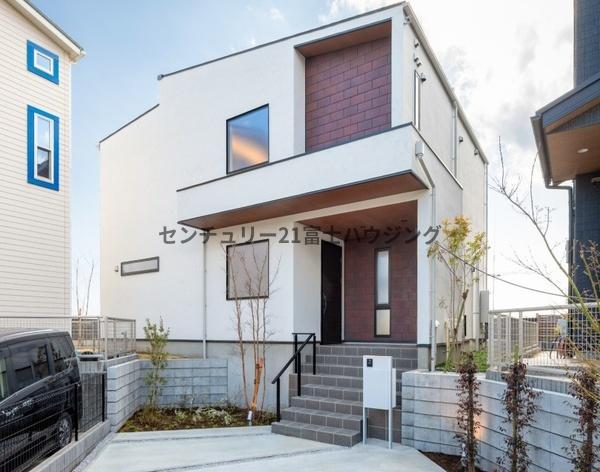 �_�ސ쌧���q�s���z5���ڂ̐V�z��ˌ��Ă̌��n�O�ώʐ^