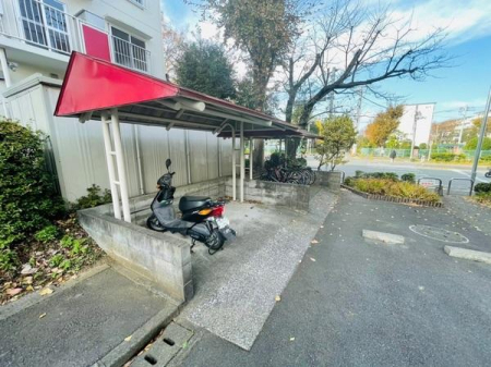 �_�ސ쌧����s���̒��Ã}���V�����̂��̑����p��