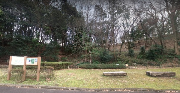 �_�ސ쌧����s���̒��Ã}���V�����̎��ӊ�