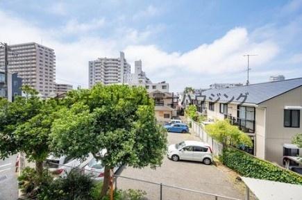 �_�ސ쌧����s�А��C��1���� 8-21�̒��Ã}���V�����̏Z�˂���̒��]�ʐ^