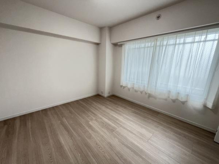 �_�ސ쌧������s�H���C�݂̒��Ã}���V�����̐Q��