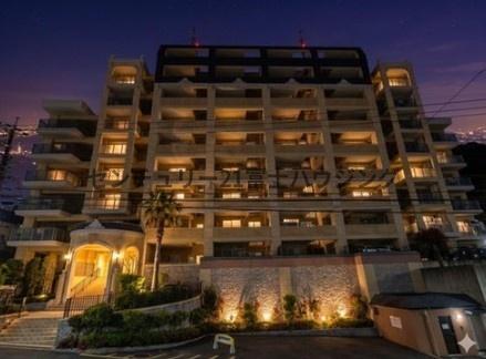 �_�ސ쌧���q�s�A�؂̒��Ã}���V�����̂��̑����n