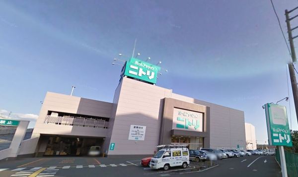 �_�ސ쌧������s�l�V�� 438-2�̒��Ã}���V�����̎��ӊ�