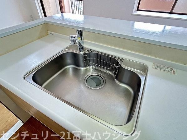 �_�ސ쌧������s���h�̒��Ã}���V�����̃L�b�`��