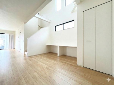 �_�ސ쌧���ˎs���^�y4���ڂ̒��È�ˌ��Ẵ��r���O