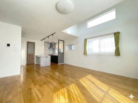 �_�ސ쌧����s�А��R5���ڂ̒��È�ˌ��Ẵ��r���O