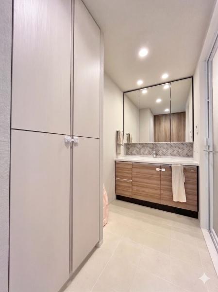 �_�ސ쌧�C�V���s��2���ڂ̒��Ã}���V�����̐��ʑ�E���ʏ�