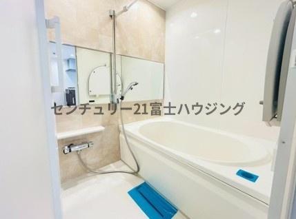 �_�ސ쌧���q�s�␣�̒��Ã}���V�����̗���