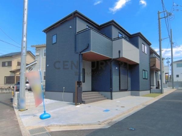 �_�ސ쌧������s����2���ڂ̐V�z��ˌ��Ă̑O�ʓ��H�܂ތ��n�ʐ^