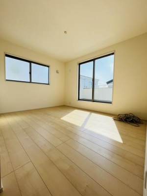 �_�ސ쌧������s����2���ڂ̐V�z��ˌ��Ă̗m��