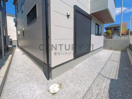 �_�ސ쌧������s����2���ڂ̐V�z��ˌ��Ă̂��̑����n