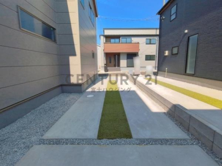 �_�ސ쌧������s����2���ڂ̐V�z��ˌ��Ă̒��ԏ�