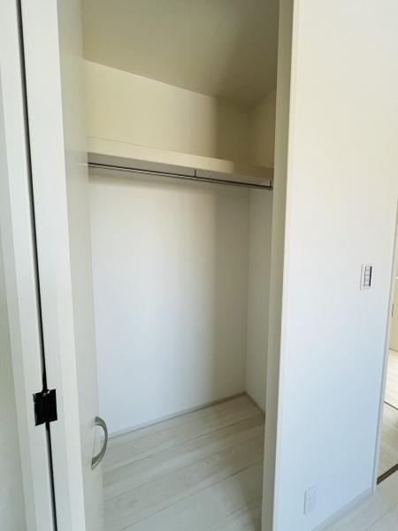 �_�ސ쌧������s����2���ڂ̐V�z��ˌ��Ă̎��[