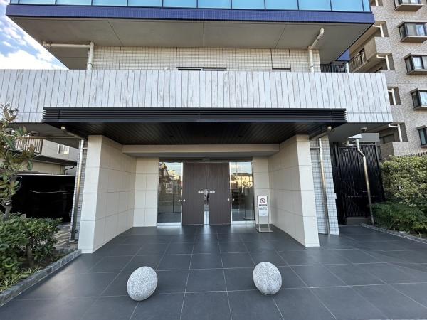 �_�ސ쌧����s�А��C��2���� 14-3�̒��Ã}���V�����̃G���g�����X