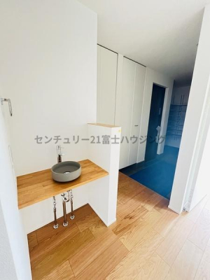 �_�ސ쌧������s����1���ڂ̐V�z��ˌ��Ă̐��ʑ�E���ʏ�