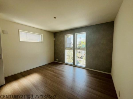 �_�ސ쌧����s�А��R1���ڂ̐V�z��ˌ��Ă̗m��