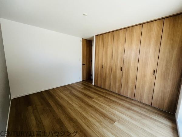 �_�ސ쌧����s�А��R1���ڂ̐V�z��ˌ��Ă̗m��