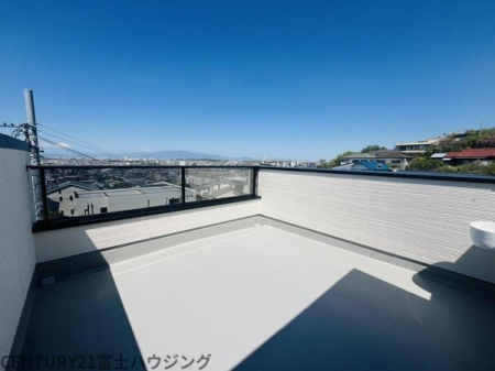 �_�ސ쌧����s�А��R1���ڂ̐V�z��ˌ��Ẵo���R�j�[