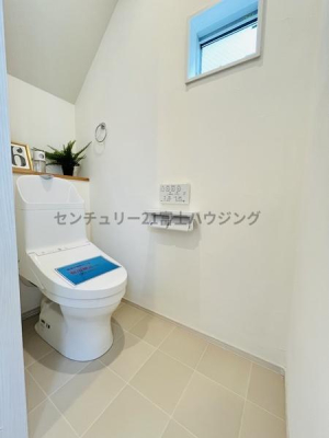 �_�ސ쌧������s�����u2���ڂ̒��È�ˌ��Ẵg�C��