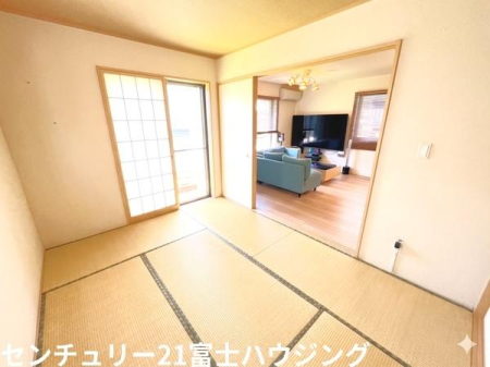 �_�ސ쌧����s�P�s5���� 5-10-4�̒��È�ˌ��Ă̘a��