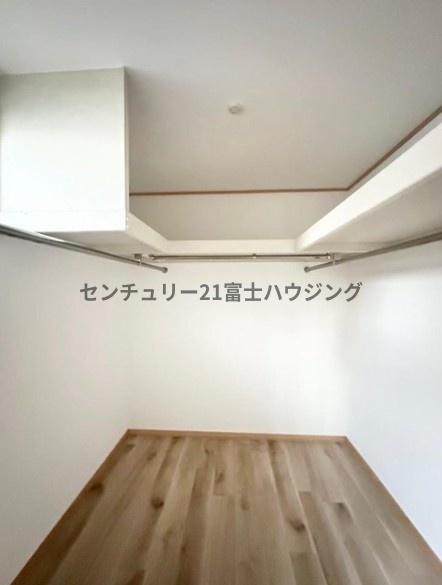 �_�ސ쌧������s�~���̒��È�ˌ��Ă̎��[