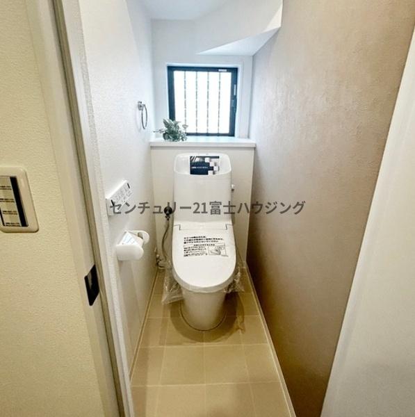 �_�ސ쌧������s���c2���ڂ̒��È�ˌ��Ẵg�C��
