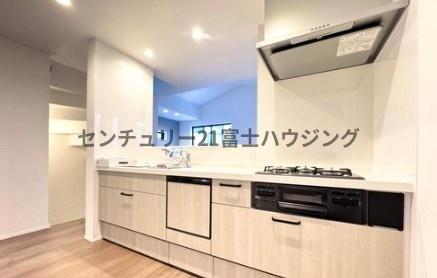 �_�ސ쌧������s�\�ԍ�2���ڂ̐V�z��ˌ��ẴL�b�`��