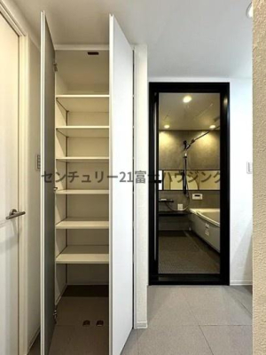 �_�ސ쌧����s�����C��2���ڂ̒��Ã}���V�����̐��ʑ�E���ʏ�