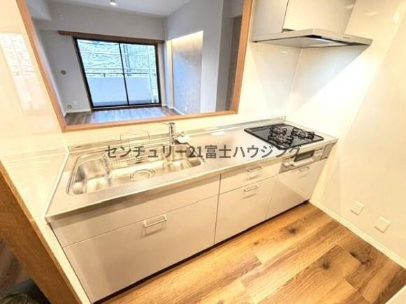 �_�ސ쌧������s���c1���ڂ̒��Ã}���V�����̃L�b�`��