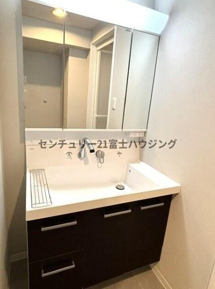 �_�ސ쌧������s���c1���ڂ̒��Ã}���V�����̐��ʑ�E���ʏ�
