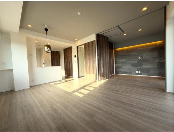 �_�ސ쌧����s�����C��5���ڂ̒��Ã}���V�����̃��r���O