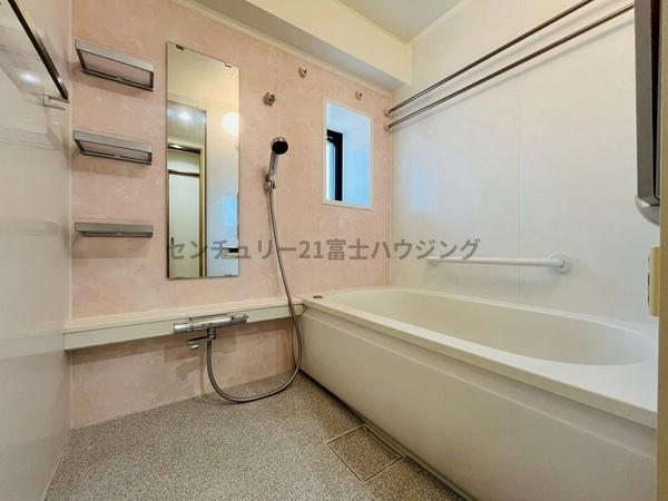 �_�ސ쌧������s���b1���ڂ̒��Ã}���V�����̗���