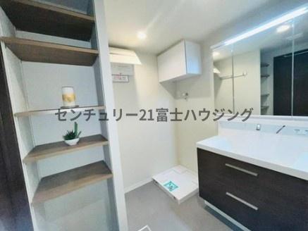 �_�ސ쌧���q�s���J2���ڂ̒��Ã}���V�����̐��ʑ�E���ʏ�