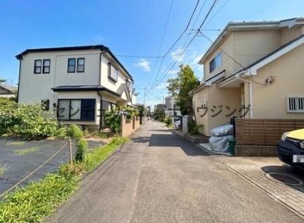�_�ސ쌧����s����������2���ڂ̓y�n�̑O�ʓ��H�܂ތ��n�ʐ^