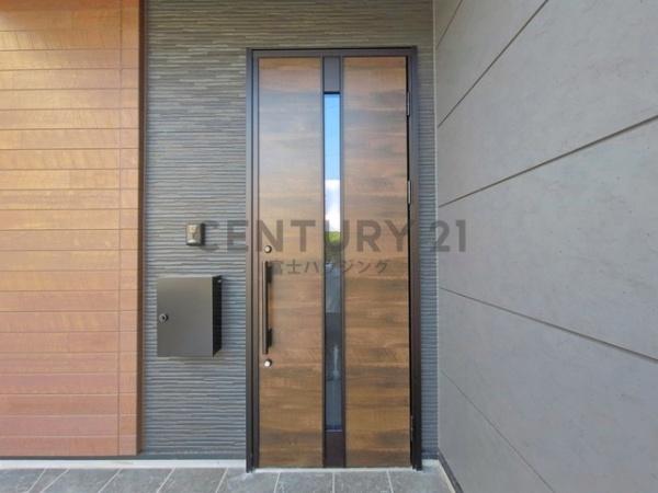 �_�ސ쌧����s�{����3���ڂ̐V�z��ˌ��Ẳ摜