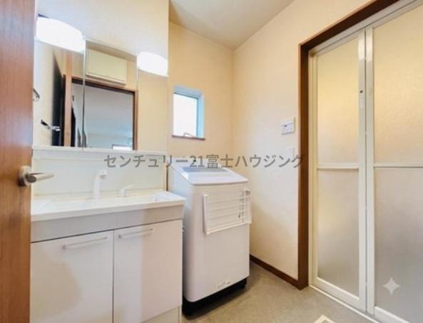 �_�ސ쌧���ˎs�����̒��È�ˌ��Ă̐��ʑ�E���ʏ�