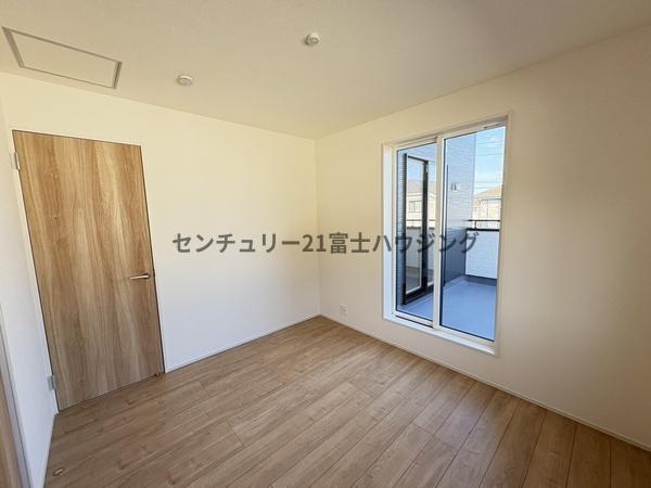 �_�ސ쌧������s��̐V�z��ˌ��Ă̗m��